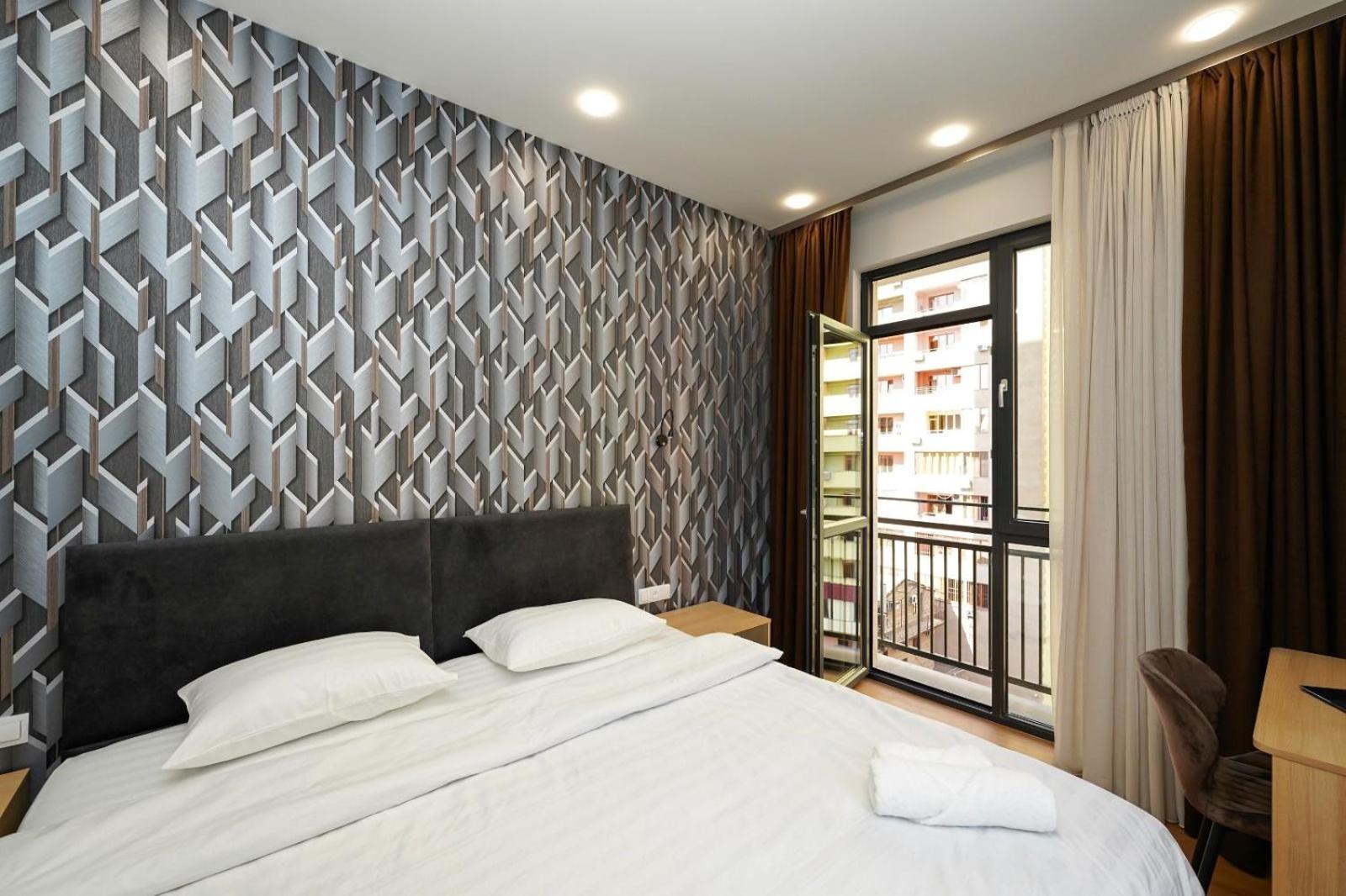 Fantastic Apartments Near Republic Square, Perfect Location, Mystreet Company Yerevan Exterior photo